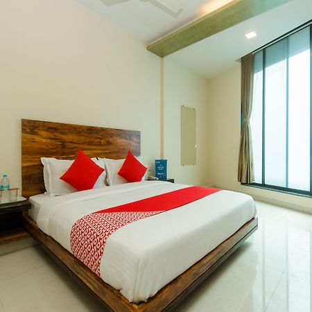Hotel Sai Comforts Bapane Kültér fotó